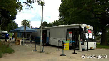 Ophef over gratis corona-biertje na halen prik - Omroep Gelderland