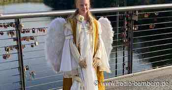 Bamberger Christkind Luisa vorgestellt.