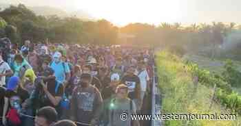 Massive Caravan Doubles to 4,000 Migrants, Including 500 Children, as Group Nears US Border