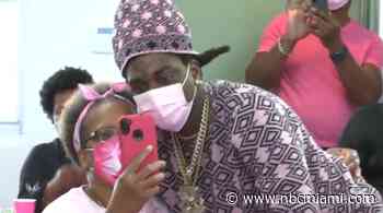Rapper Kodak Black Donates Gifts to Survivors During Breast Cancer Awareness Month