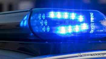 Stau im Berufsverkehr: Zwei Verletzte bei Unfall auf A23 zwischen Tornesch und Pinneberg | shz.de - shz.de