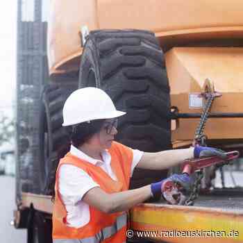 Warum Klischeedenken Frauen-Karrieren am Bau erschwert - radioeuskirchen.de