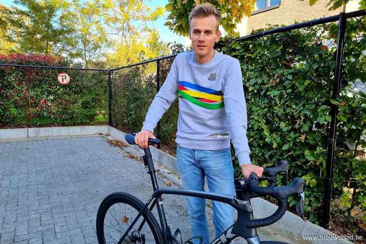 Gestolen racefiets van Senne (25) duikt op in Algerije: “De dieven dachten wellicht dat ik een bekende renner ben, want de sticker met mijn naam hangt nog op het kader”