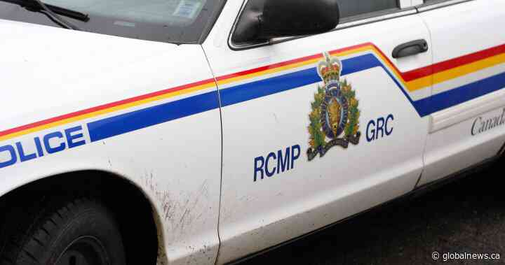 Police investigating after 2 bodies discovered in Osoyoos, B.C.: RCMP - Globalnews.ca