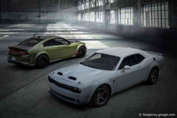Charger and Challenger HEMI Orange and SRT Black packages debut