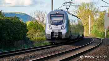 Regionalexpress vor Kahla mit Steinen beschmissen: Scheibe zerborsten - Ostthüringer Zeitung