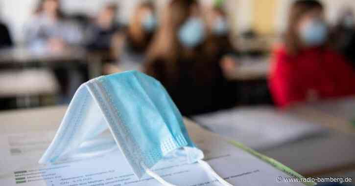 Söder: Maskenpflicht im Unterricht nach den Ferien möglich