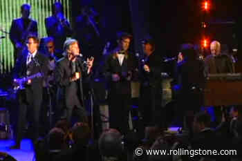 Flashback: Paul McCartney Plays ‘Let It Be’ With Billy Joel, Bono at the Hall of Fame