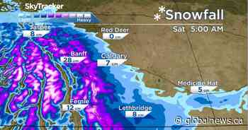 Calgary road crews prepare for winter weather with snow in the forecast Friday