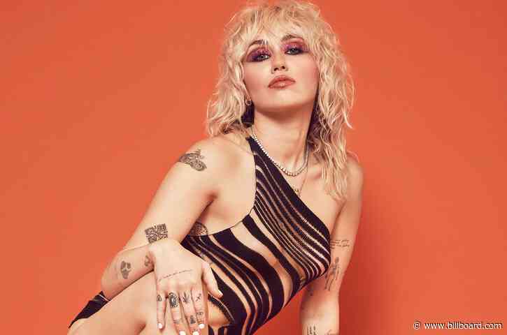 Miley Cyrus, Foo Fighters, Strokes to Headline 2022 Lollapalooza Argentina, Brazil