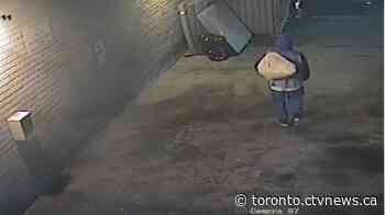 Man caught on camera setting fire to mattresses outside of downtown Toronto building: police - CTV News Toronto