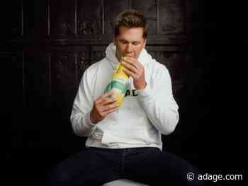 Tom Brady does a hero turn for Subway with zero-carb bread