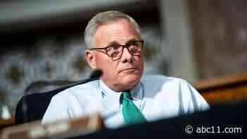 North Carolina Sen. Richard Burr under investigation again for pandemic stock sales