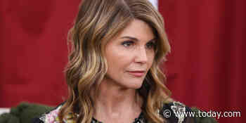 Lori Loughlin pays $500K for college tuition of 2 students after admissions scandal