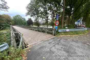 Bailybrug over kanaal in Bocholt afgesloten voor herstelling na ongeval - Het Nieuwsblad