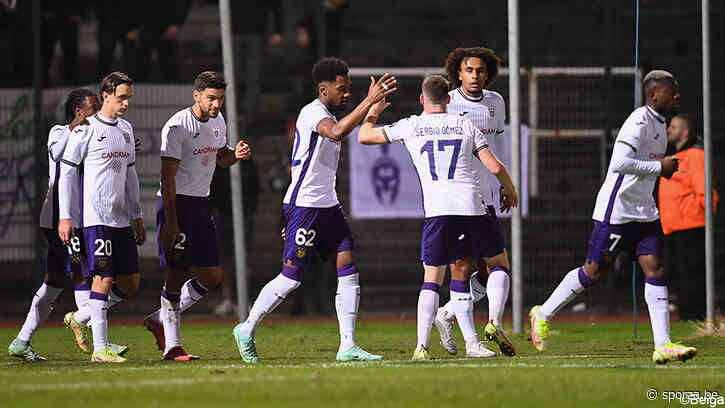 Anderlecht speelt La Louvière in de vernieling met zevenklapper - sporza.be