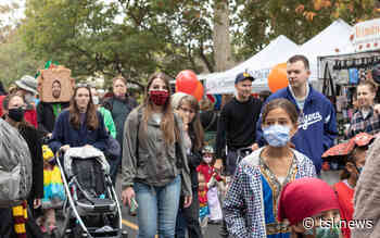Claremont’s ‘Village Venture’ ushers in fall with arts, crafts, community - The Student Life