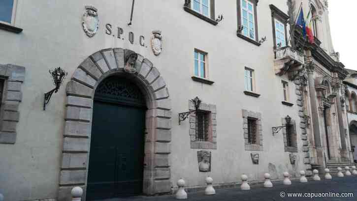 Capua. Buone notizie per la città di Capua. 54000 € “l'eredità” che l'Amministrazione Branco lascia per gli eventi natalizi. Toccherà ai commissari designare gli eventuali organizzatori del calendario delle attivit&ag