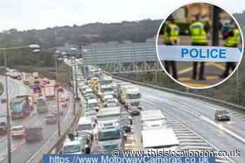 M25 Crash: Motorway closed between A1 and London Colney