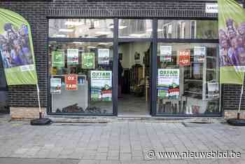 Oxfam opent pop-upwinkel met tweedehandskledij voor minderbedeelden