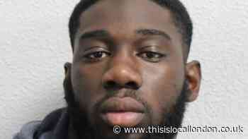 Southwark: Man, 22, jailed after stabbing man to death