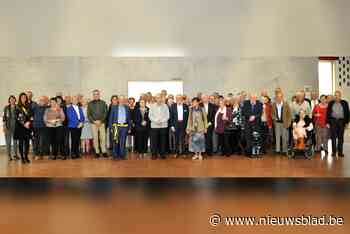 Gemeente zet jubilarissen in de bloemetjes