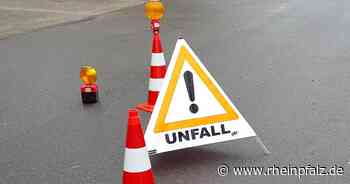 Drei Verletzte und hoher Sachschaden bei Auffahrunfall - Mannheim - Rheinpfalz.de