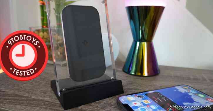 Tested: Twelve South’s PowerPic mod Qi charger doubles as a photo frame to make the perfect gift