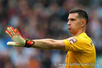 Emi Martinez expected to play against West Ham despite family emergency - Dudley News