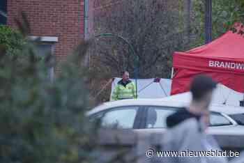 Politie schiet persoon met mes dood tijdens interventie