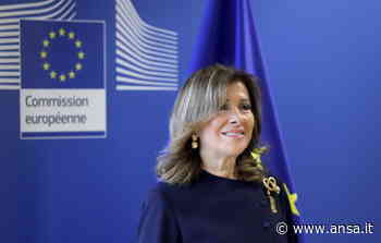 4 Novembre: Casellati al Sacrario dei Caduti di Bari - Agenzia ANSA