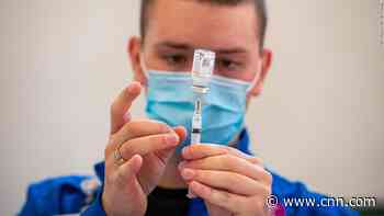 Vaccination protects against Covid-19 more strongly than previous infection does, CDC study finds