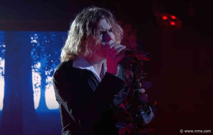 Watch The Kid LAROI perform stripped-back version of ‘Stay’ on ‘Jimmy Kimmel Live’