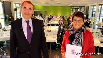 Loyal, konstruktiv, deutlich: Anita Hofmann als Schulamtsleiterin offiziell verabschiedet - HNA.de