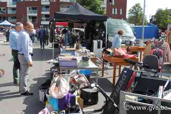 Rommelmarkt op parking aan Hubo (Wuustwezel) - Gazet van Antwerpen Mobile - Gazet van Antwerpen