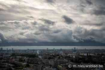Code geel in het hele land: intense buien en onweer op komst - Het Nieuwsblad