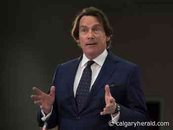 Challenge to Canada's big three cellphone carriers may benefit Alberta, says Videotron boss - Calgary Herald