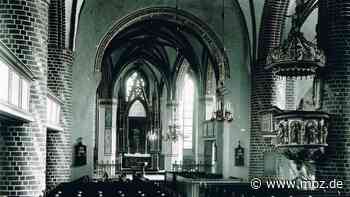 Reformationstag 2021: Kirche in Rathenow - Blick geht gen Osten - moz.de