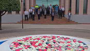 Tanatorios de Córdoba conmemora el Día de Todos los Santos con un emotivo minuto de silencio y un homenaje floral - Diario Córdoba