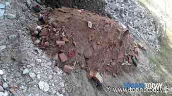 Da Poirino a Chieri per abbandonare rifiuti edili: incivile "pizzicato" e sanzionato - TorinoToday