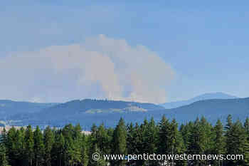 Smoke seen in Osoyoos from two wildfires south of the border – Penticton Western News - Penticton Western News