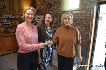 Minister Hilde Crevits in Zwalm op “Dag van de Boerin.” - nuus.be