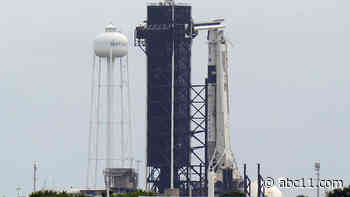 SpaceX delays NASA astronaut flight to ISS due to rough wind, waves