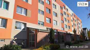 Notruf in Parchim: Nach Klopfen an der Wand: Polizei rettet hilflosen Rentner | svz.de - svz – Schweriner Volkszeitung