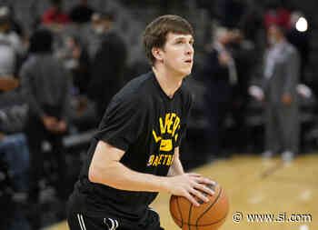 Lakers Austin Reaves Enjoys The Positive Energy From His Teammates - Sports Illustrated