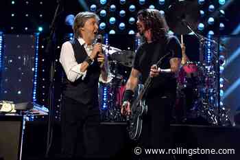 Foo Fighters Jam With Paul McCartney, Blaze Through ‘Everlong’ at Rock Hall Induction