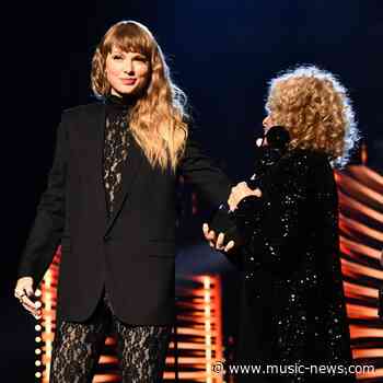 Taylor Swift inducts Carole King into Rock &amp; Roll Hall of Fame