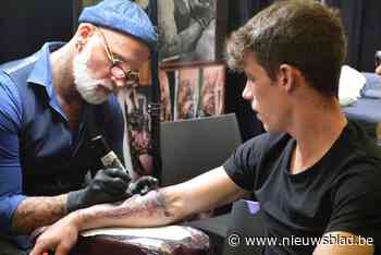 Inkttekeningen op international tattoo convention