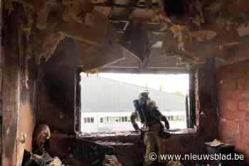 Geen gewonden maar woning wel in de as na zware brand