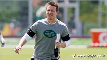 Jets' historically bad offense raises heat on rookie coordinator